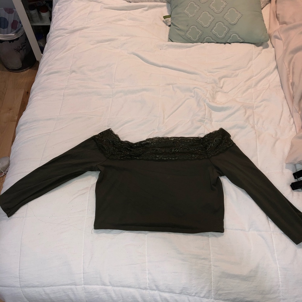 Hunter green off shoulder crop top size XL